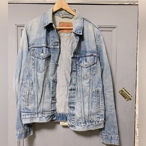 Men’s Vintage Levi’s Red Tab 70589 Blue Denim Trucker Jacket - Size M